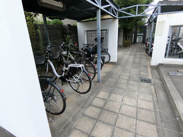 グランドメゾン須磨の駐輪場