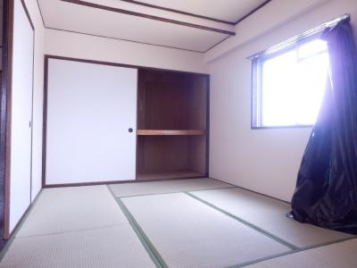 ロイヤルコーポの内装|和室