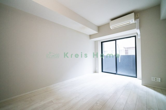 ジーベック人形町エグゼのバルコニー