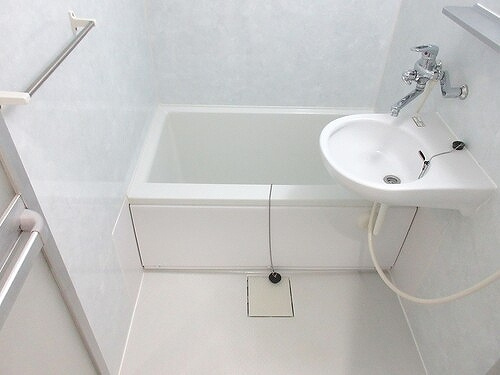 ライオンズマンション鶯谷第３の浴室|浴室