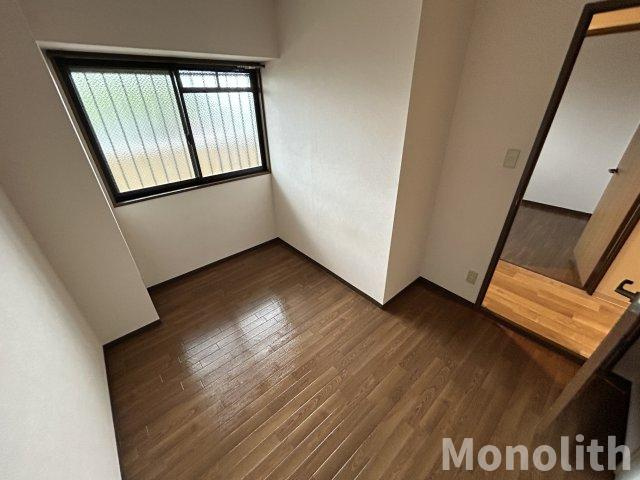 パストラル和泉の洋室