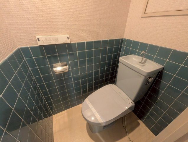 長興寺こよしマンションのトイレ