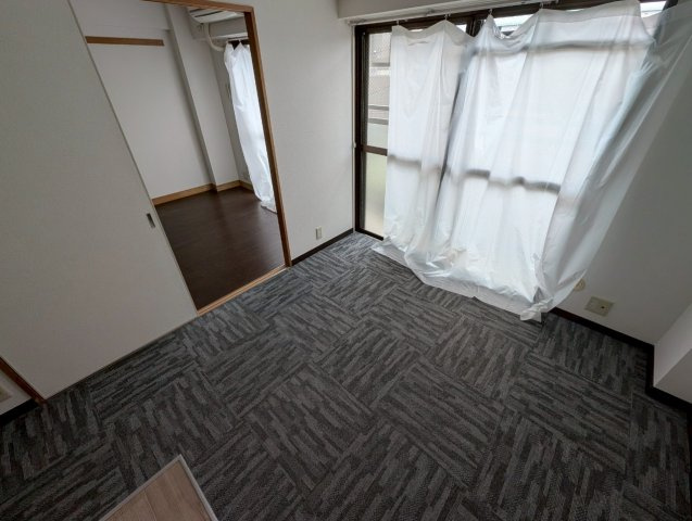 長興寺こよしマンションの居間・リビング