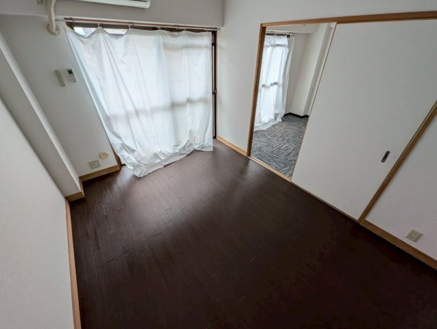 長興寺こよしマンションの寝室