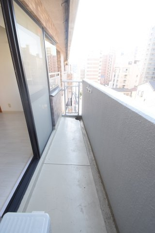 大阪市都島区東野田町１丁目の賃貸マンションのバルコニー