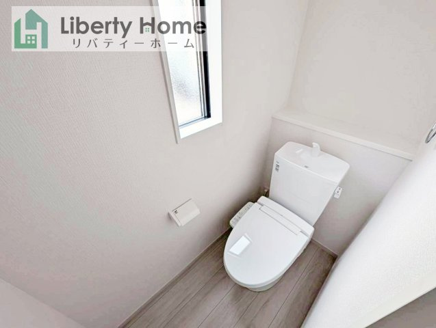 日立市相賀町1期　新築戸建のトイレ