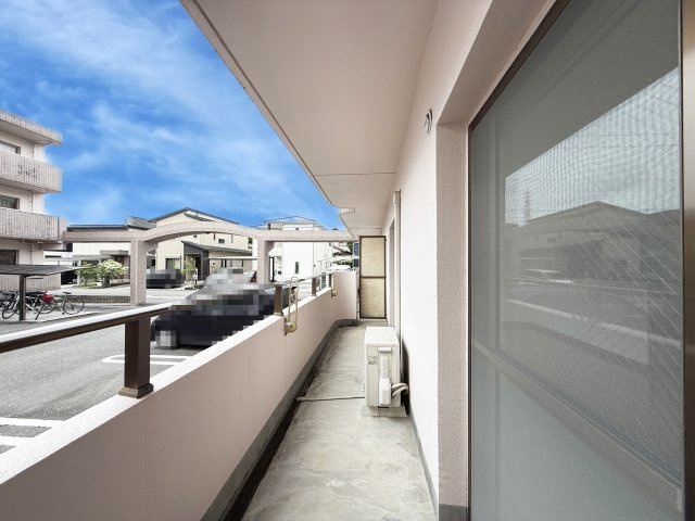 ハイツショウエイ2号館のバルコニー