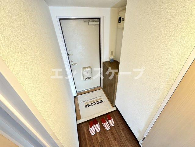 ローズウィング参番館の玄関|高崎、前橋、伊勢崎エリアのお部屋探しはエンドスケープまで！お客様の理想お聞かせ下さい♪