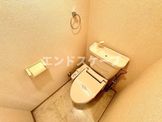 ローズウィング参番館のトイレ|高崎、前橋、伊勢崎エリアのお部屋探しはエンドスケープまで！お客様の理想お聞かせ下さい♪