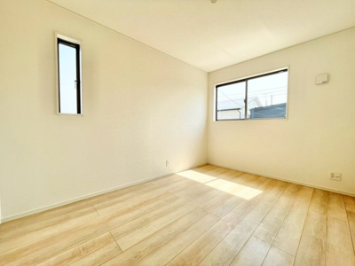 【洋室】 | 匝瑳市横須賀１号棟 | 施工例：即日のご見学も可能です。お気軽に0476-37-3888までお問合せ下さい。