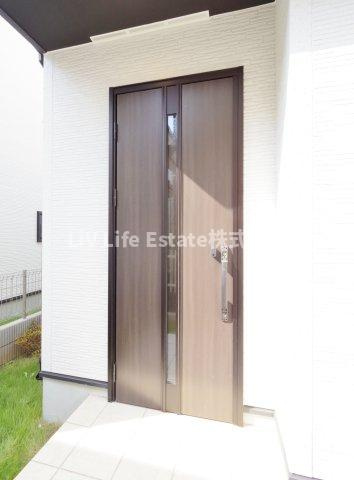 Ｓｕｍａｉ－ｔｏ国分寺市新町の玄関