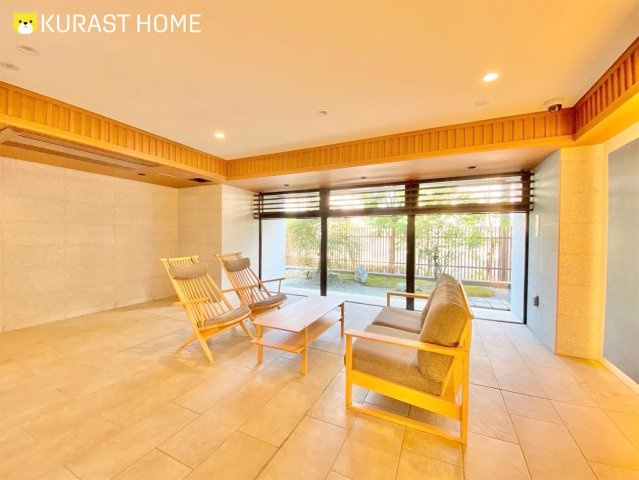 シエリア京都嵯峨嵐山　2階のロビー