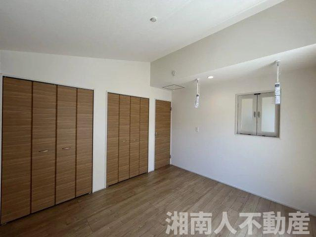 横須賀市森崎４丁目１７４８－６４新築戸建ての洋室|ゆったりした洋室です