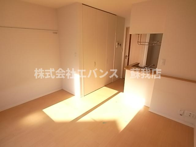 【寝室】 | スタジオミグ | 落ち着いて過ごせるお部屋なので、寝室にいかがでしょうか