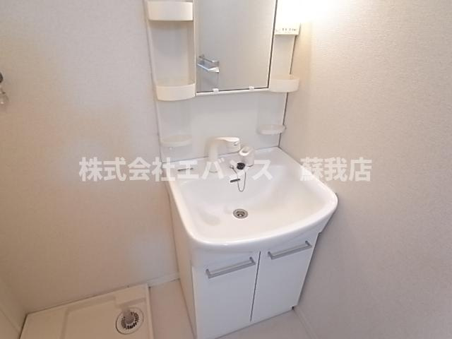 【独立洗面台】 | スタジオミグ | 朝の支度にも助かる、独立の洗髪洗面化粧台