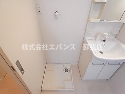 【洗面所】 | スタジオミグ | ゆったりとスペースのある洗面所