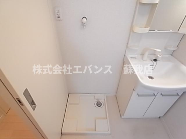 【洗面所】 | スタジオミグ | ゆったりとスペースのある洗面所