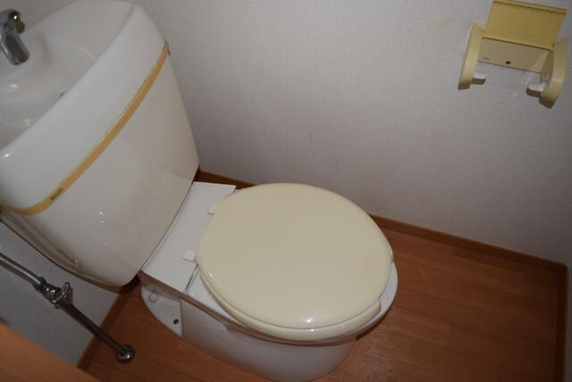 エストライフ駿河台のトイレ