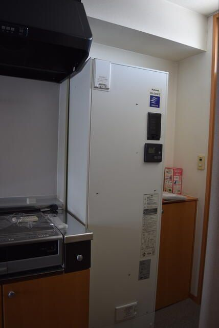 エストライフ駿河台の玄関