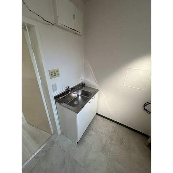 第2神野ビルのキッチン