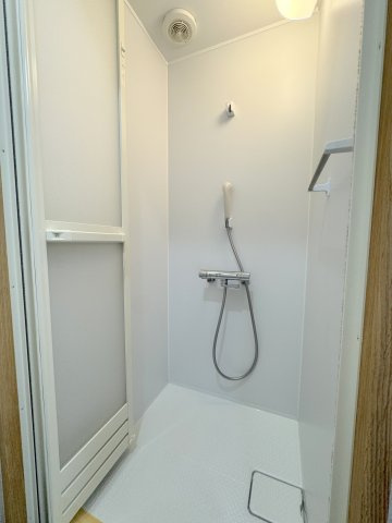 KAKUofficeのシャワールーム