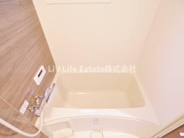 荒川ビルの浴室