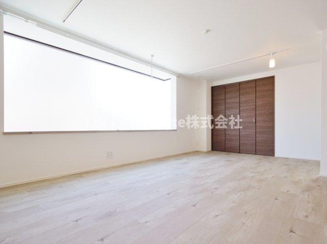 荒川ビルの寝室