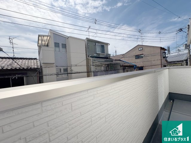 城陽市枇杷庄島ノ宮　第1期　新築一戸建てのバルコニー|日当たりのよいバルコニー！お部屋が開放的に！