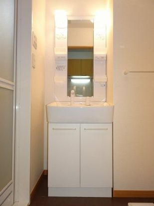 サンリット三好の独立洗面台