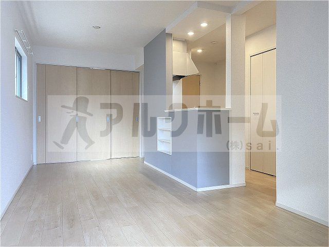 グランド ソレイユⅡの居間・リビング