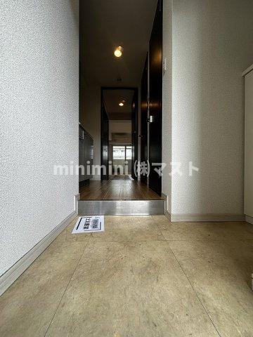 サムティ中之島ＷＥＳＴの玄関