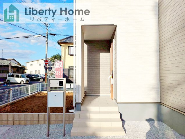 境町第6　新築戸建　１号棟のエントランス