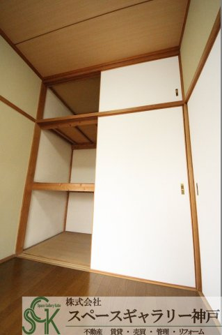 大久保町大窪貸家の収納|※お部屋により仕様が異なる場合があります。