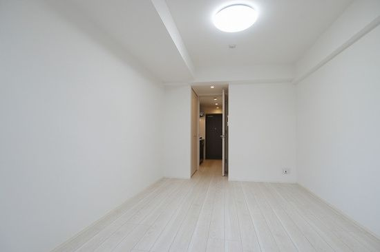 LUMEED　CUBE　菊川　PREMIUMの居間・リビング