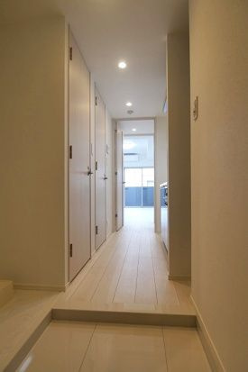 LUMEED　CUBE　菊川　PREMIUMの玄関