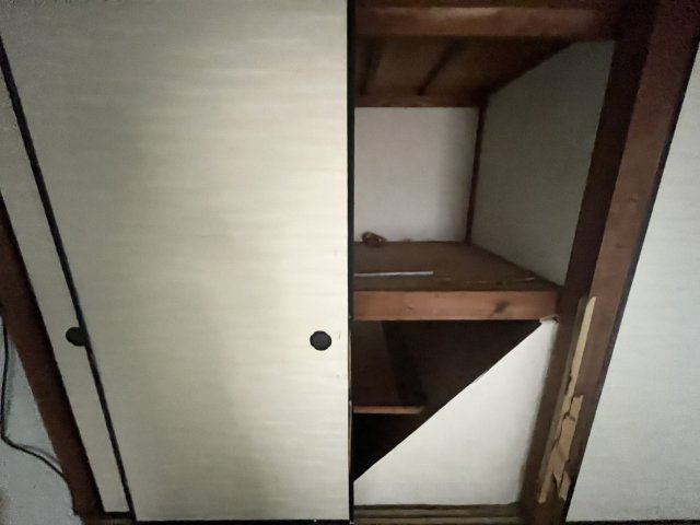 半田5丁目連棟の収納