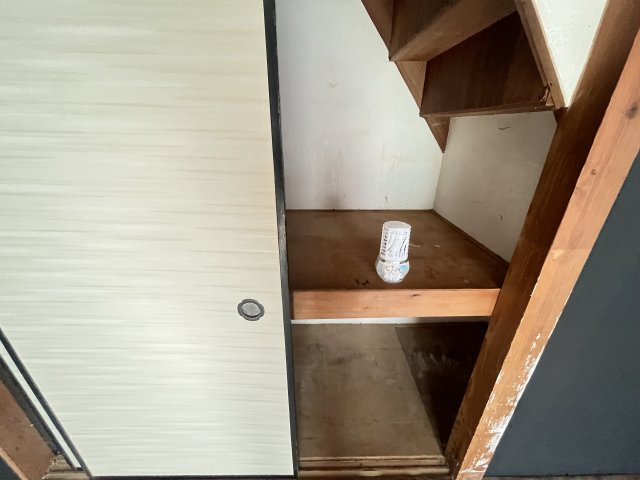 半田5丁目連棟の収納