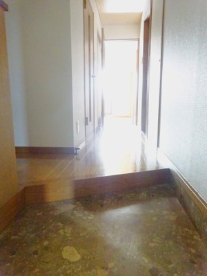 【玄関】 | グランドハイツ八幡 | 玄関です