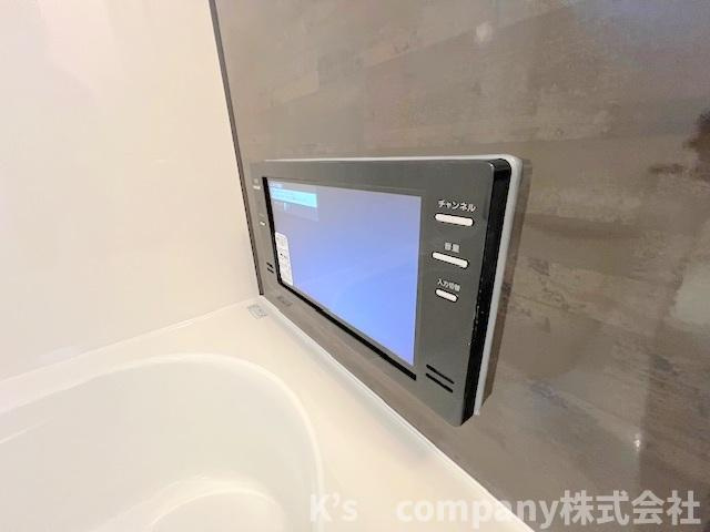 ◎高座郡寒川町一之宮3丁目　新築戸建◎の設備|大型のテレビ付きで、お風呂タイムを充実できます♪