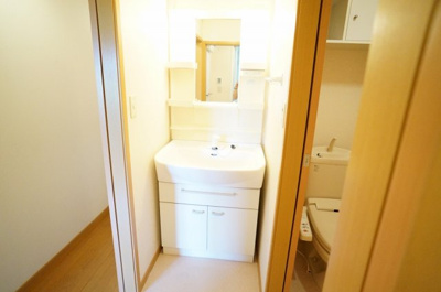 【洗面所】 | ネオ・アバンツァーレ | コンパクトで使いやすい洗面所