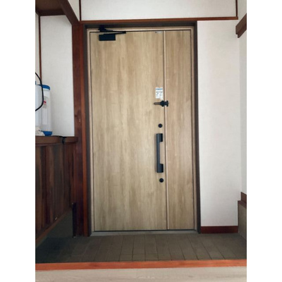 【玄関】 | 駒生町平屋戸建て | シンプルで使いやすい玄関です