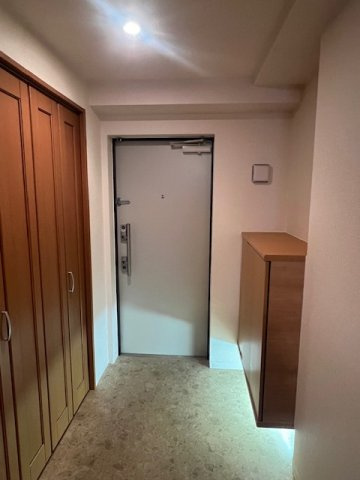 sawarabi御所（さわらび御所）の玄関