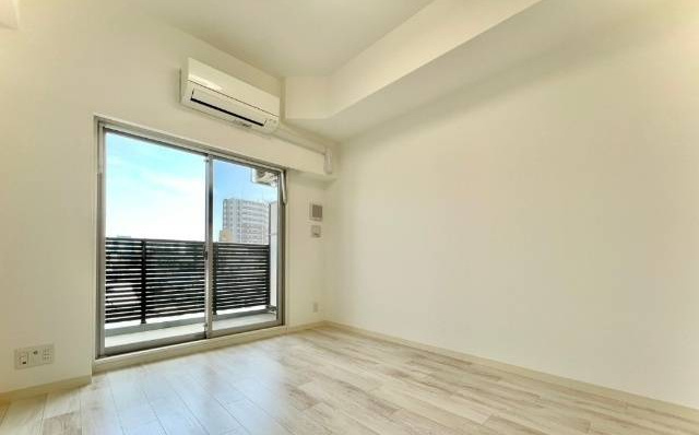 エステムコート新大阪ⅩⅣアイシーの居間・リビング