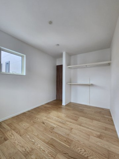 【洋室】 | 廿日市市上平良　新築戸建 | 5.3帖洋室