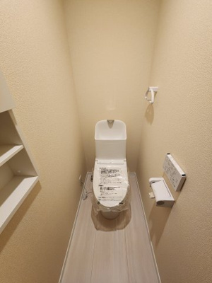 【トイレ】 | 廿日市市上平良　新築戸建 | 2階トイレ　各階にトイレあり