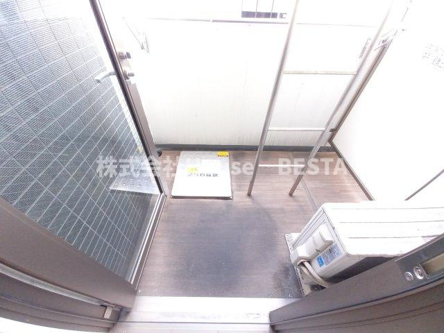 ラヴ神戸三宮のバルコニー