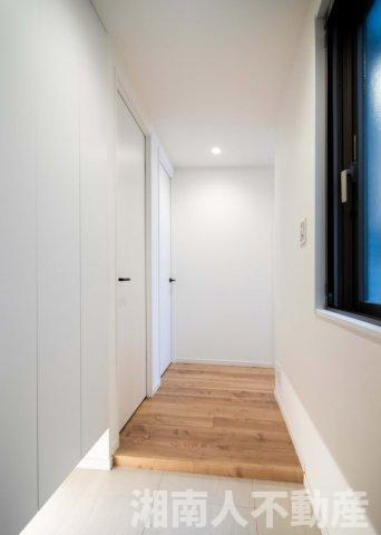 東急ドエルシーサイドコート鵠沼海岸の玄関|シンプルで使いやすい玄関です