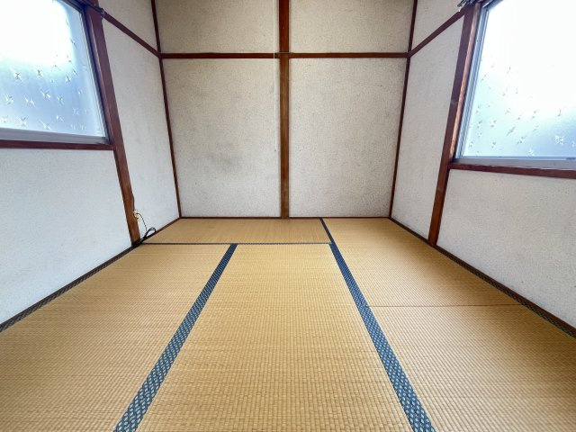 若松町貸家の和室