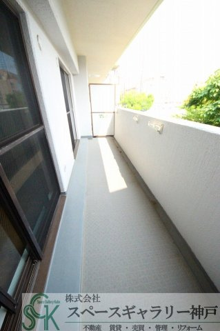ベイヒルズ明石のバルコニー|※お部屋により仕様が異なる場合があります※