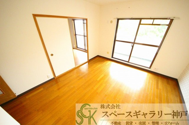 ベイヒルズ明石の居間・リビング|※お部屋により仕様が異なる場合があります※